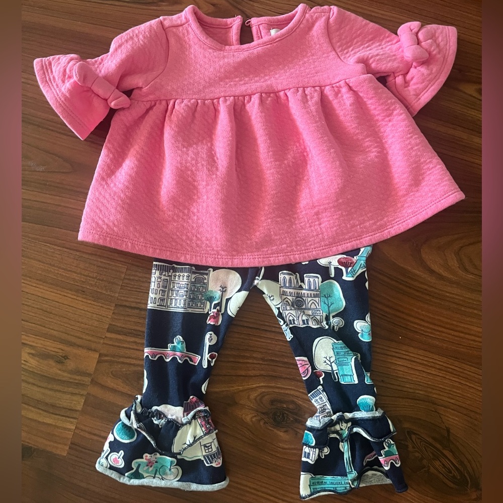 Crown & Ivy Baby Pink Top